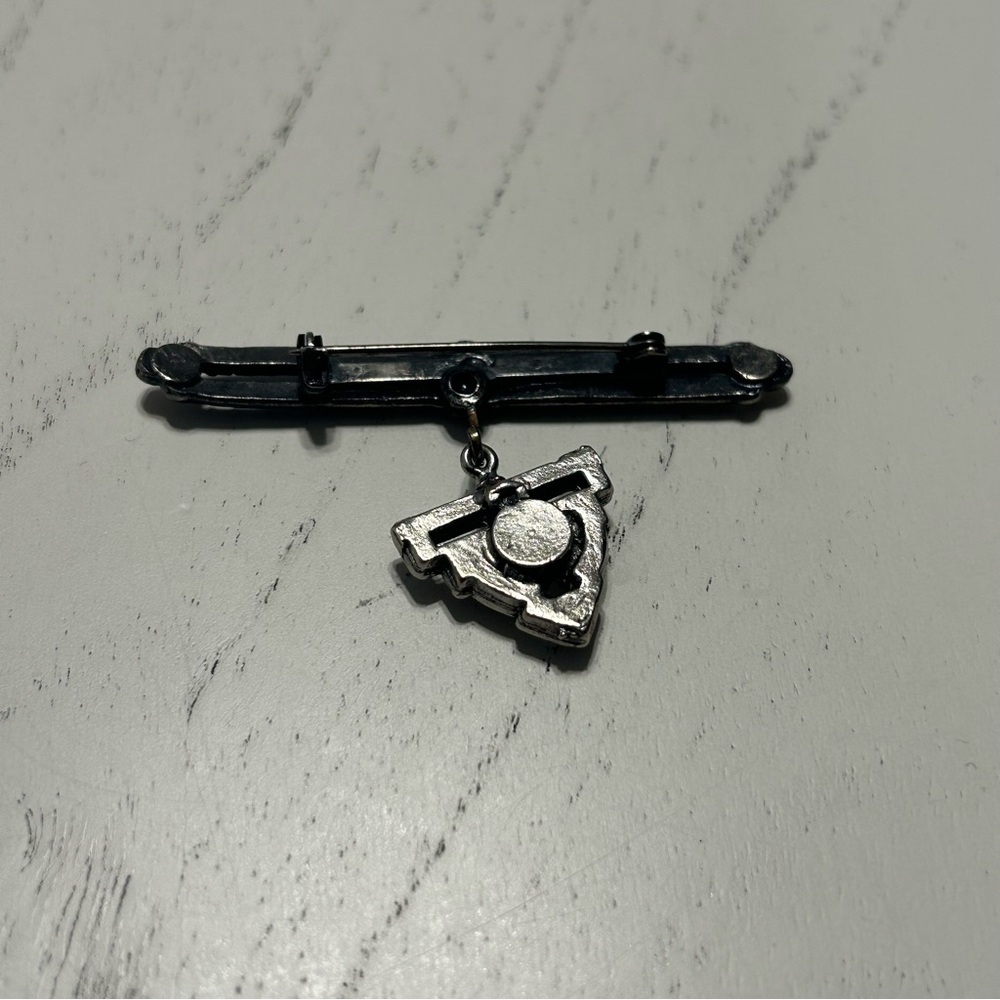 💙Rhinestone Pin - Picture 3 of 3